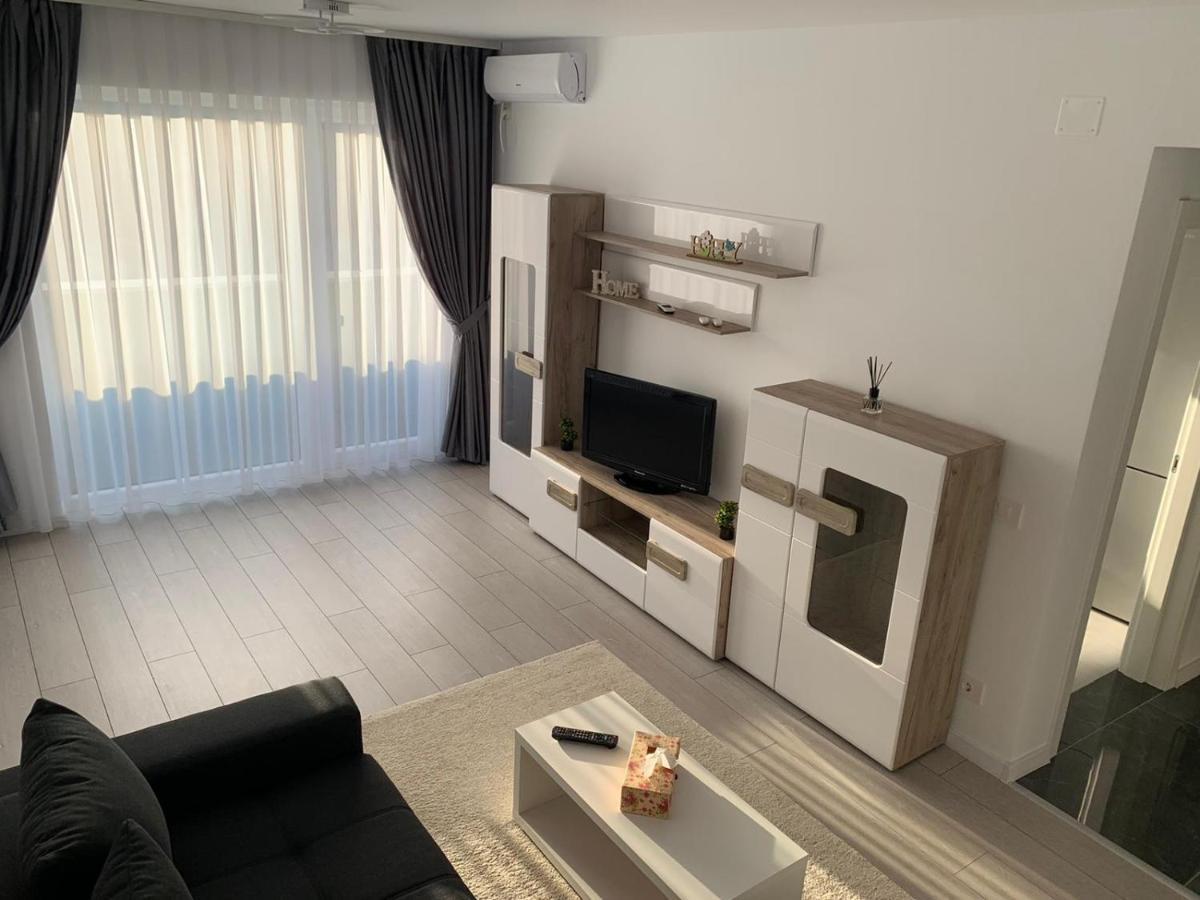 Apartament 2 Camere Prima Nufaru Oradea Εξωτερικό φωτογραφία